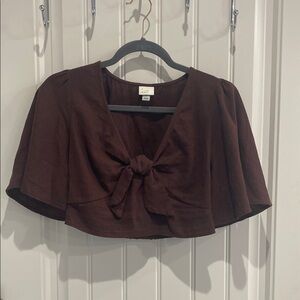 Brown Crop Top with Elegant Design